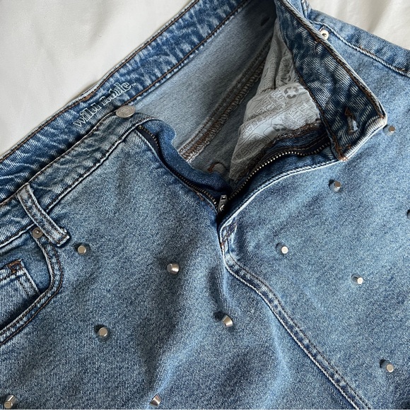 Studded denim mini jean skirt 🦋 - Picture 3 of 5